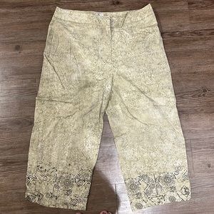 Womens Chicos pants. Wide leg.